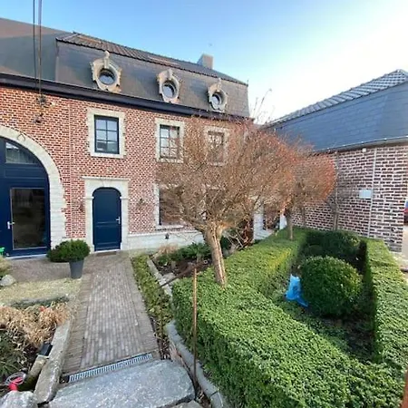 140 M2 De Charme A La Campagne Dans Un Style Design Ramillies